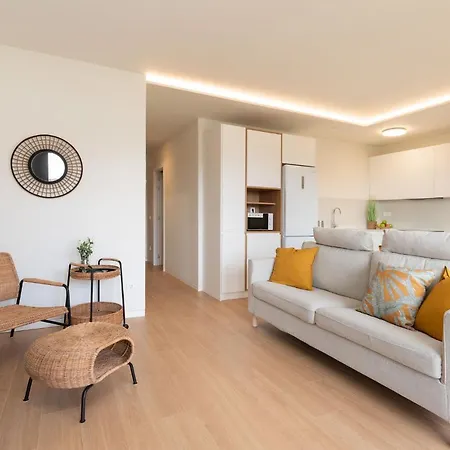 Vivelorural Great Garden & Pool Apartment *